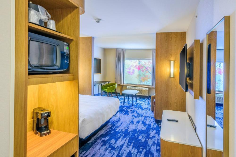 Deluxe King Studio interior